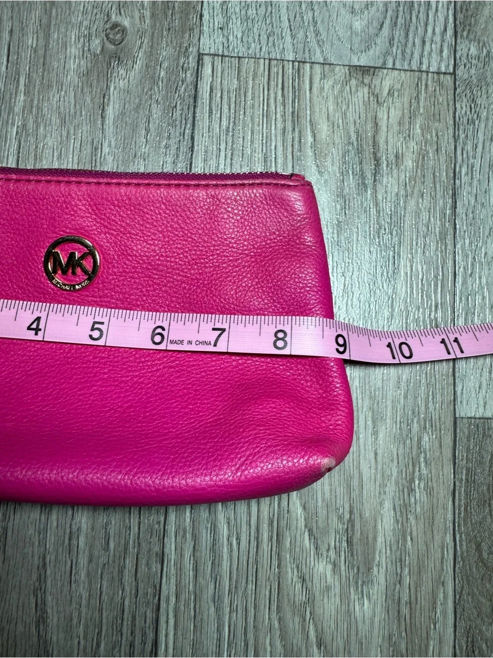 Michael Kors compact cosmetic